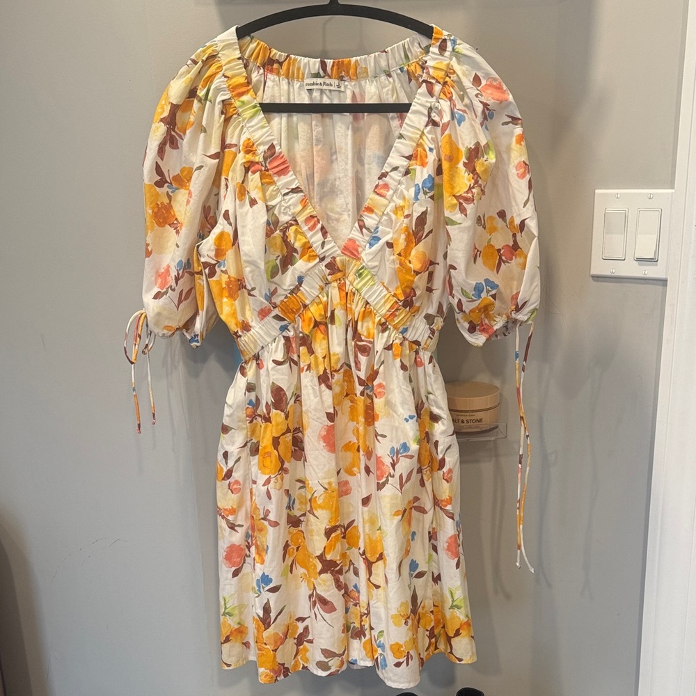 Abercrombie Bubble Sleeve Dress